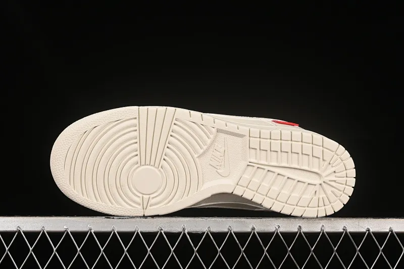 All Categories Nk SB Dunk Series Nk SB Dunk Low Low-top sneakers Supreme x Nk Dunk Low joint model-beige SB low-top casual sneakers FC1688-146